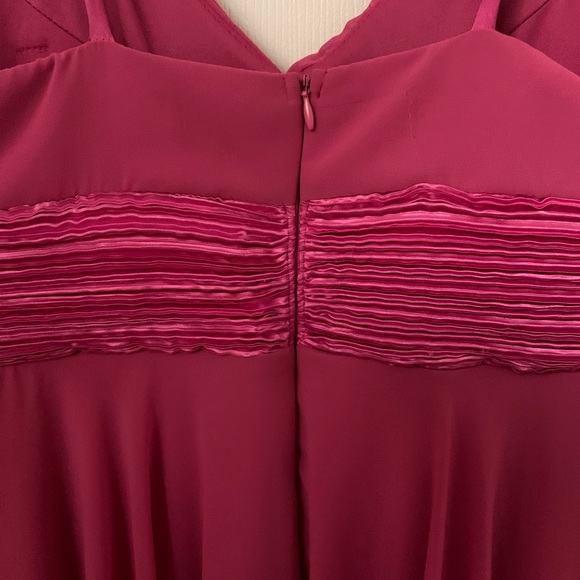 Sally ‘s pink chiffon dress. Size Large - Picture 9 of 10